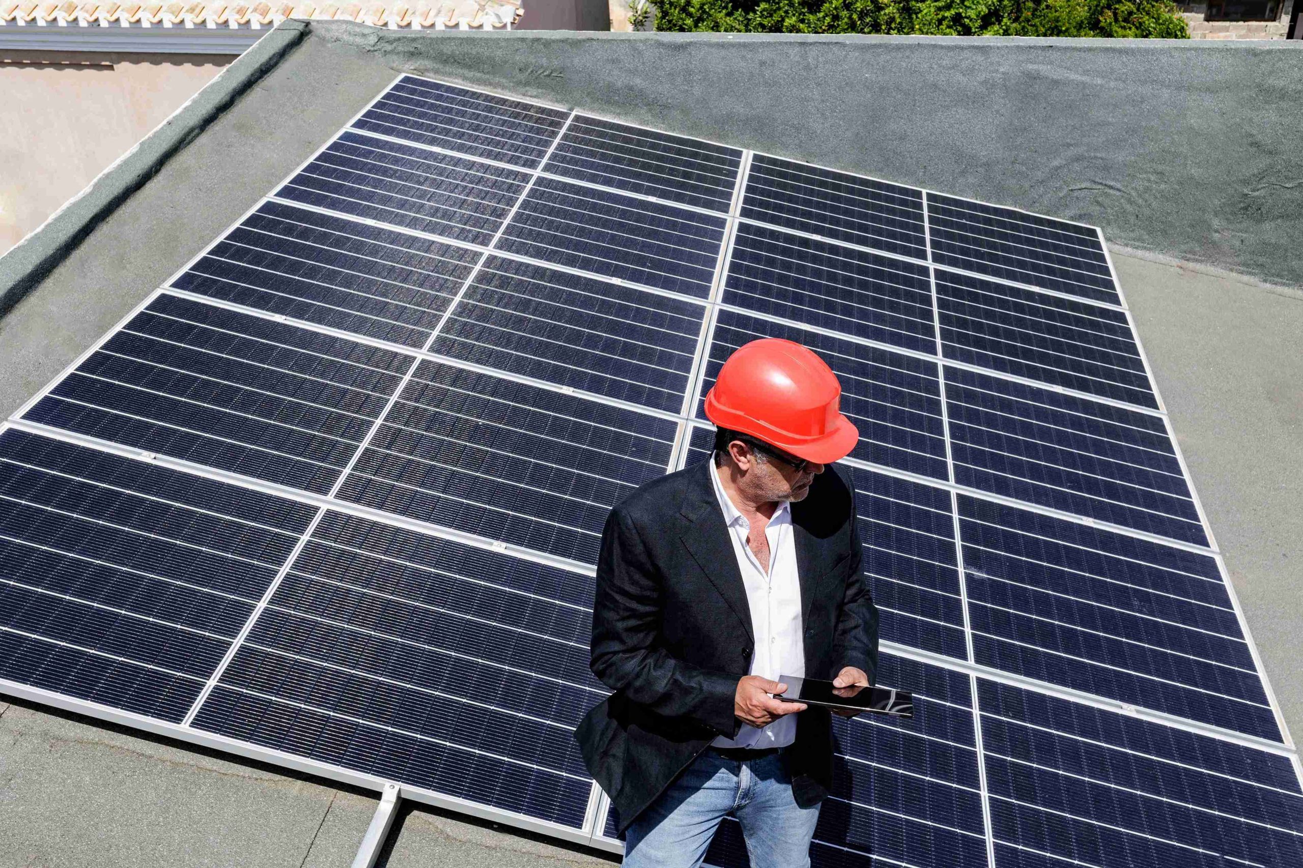 Panneaux solaires photovoltaïques avec installateur